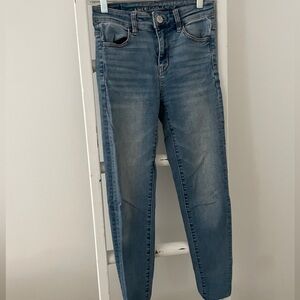 American Eagle Outfitters Light Blue Skinny Jeans